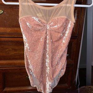 PINK VELVET MESH LUCKYLEO LEOTARD